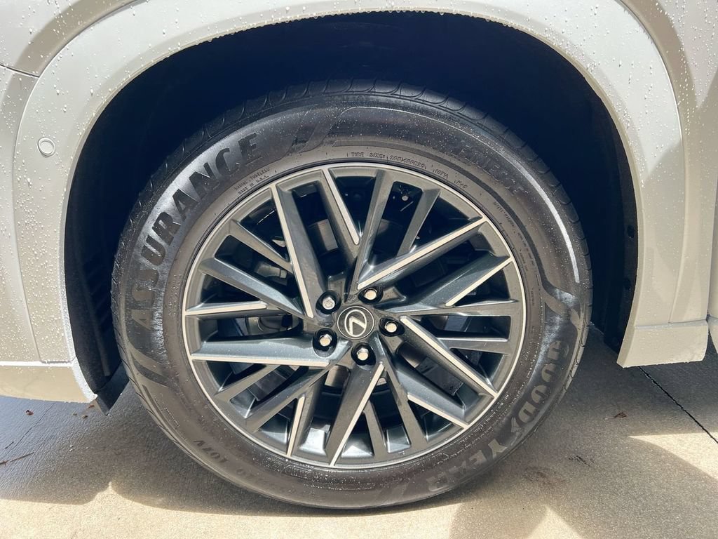 Certified 2025 Lexus TX 350 AWD w/ Technology Package image 9