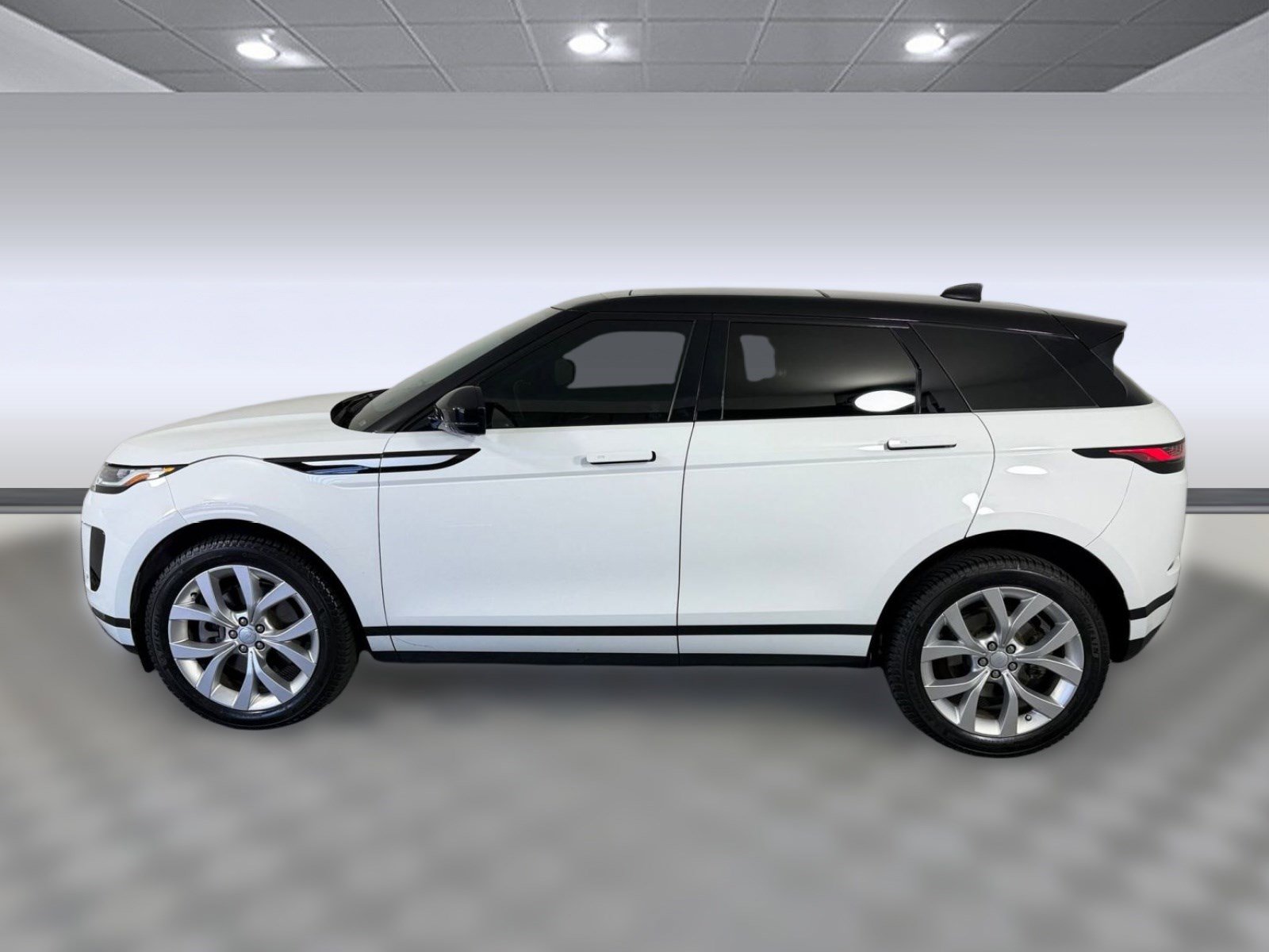 Used 2022 Land Rover Range Rover Evoque SE AWD/4WD image 2