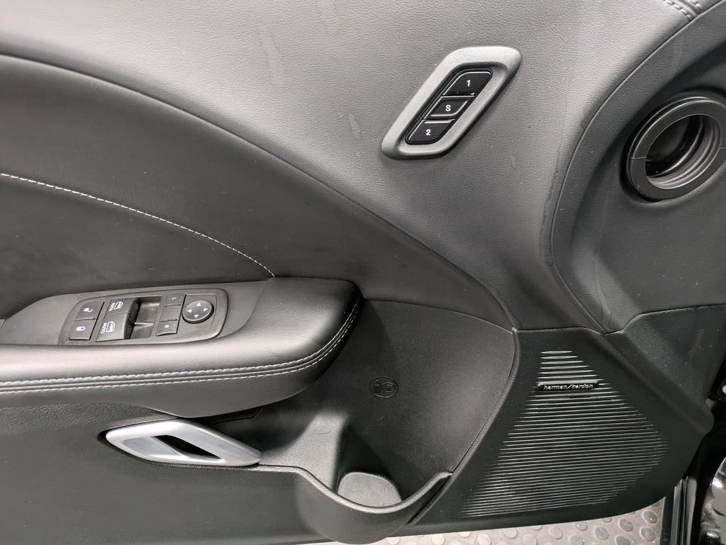 Used 2023 Dodge Challenger R/T Scat Pack RWD image 10