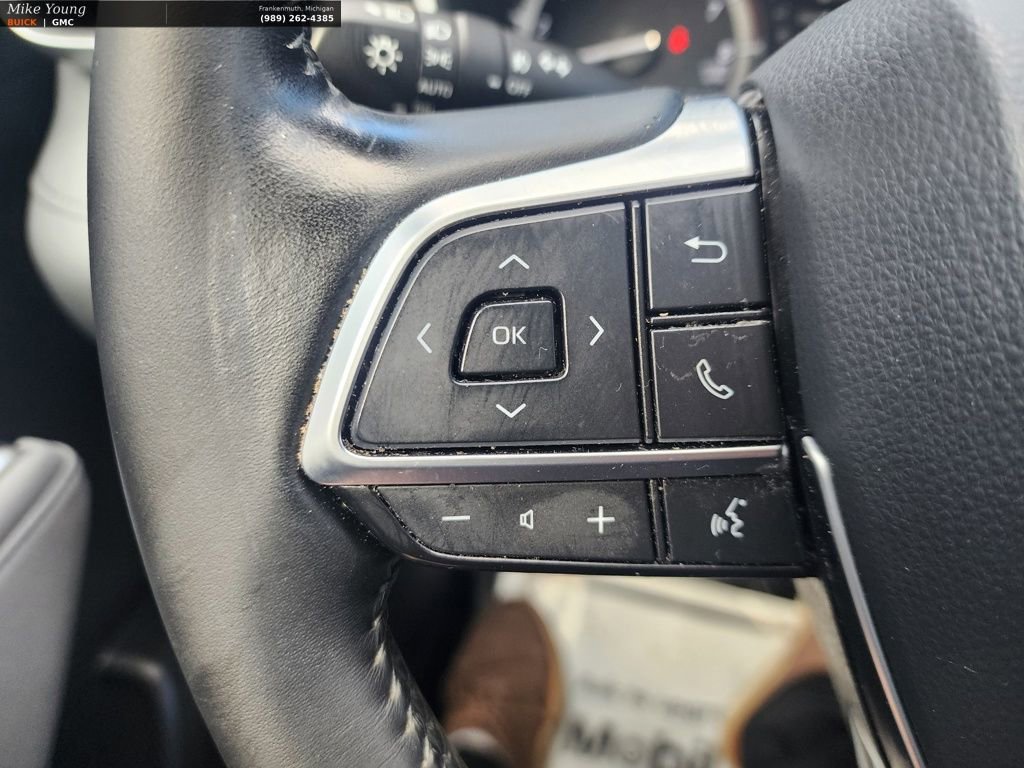 Used 2020 Toyota Highlander XLE image 35