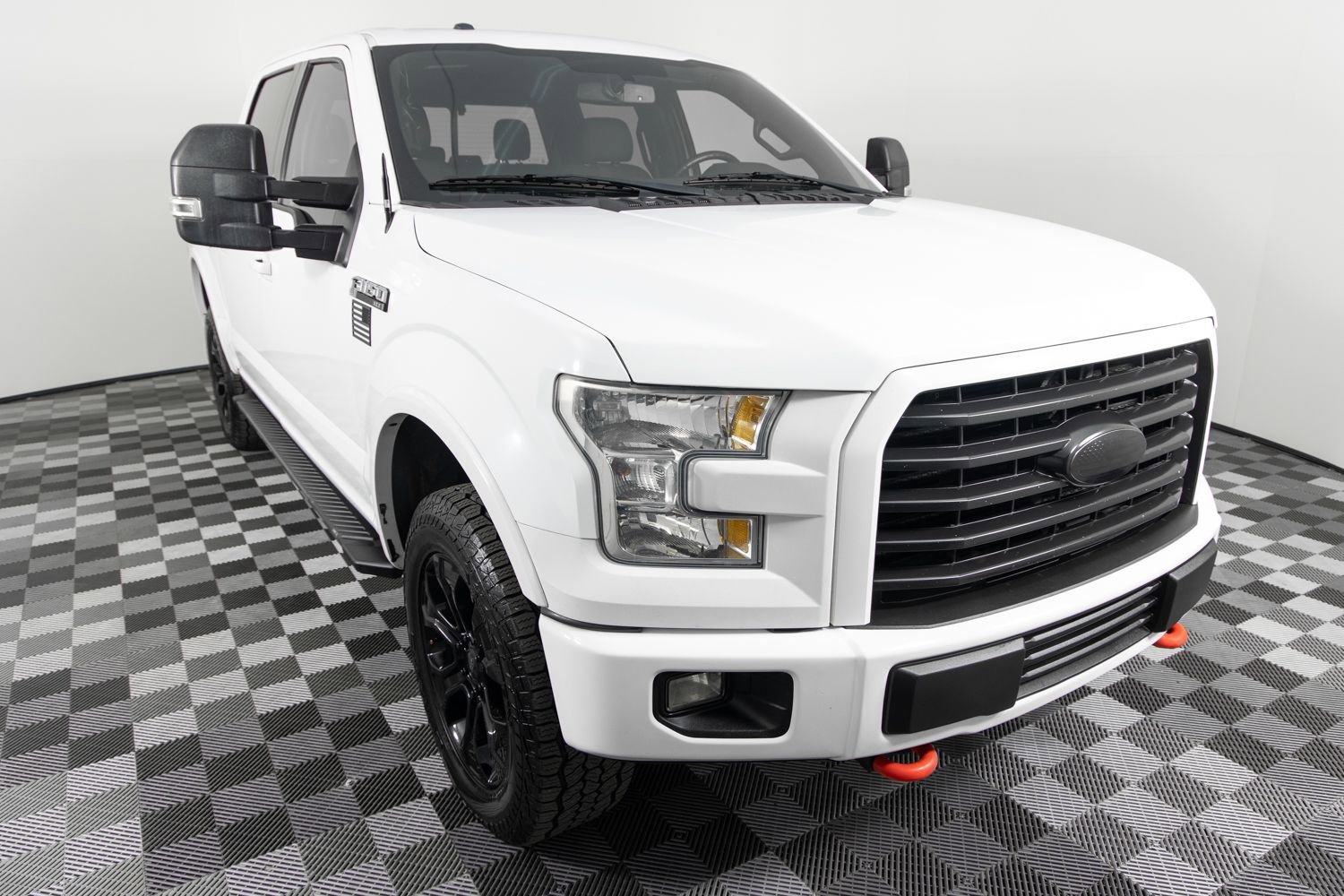 Used 2015 Ford F150 XLT w/ Equipment Group 302A Luxury image 10