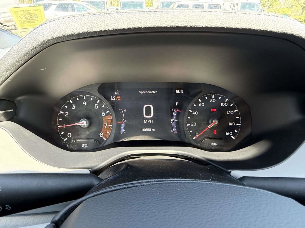 Used 2025 Jeep Compass Limited w/ Sun & Sound Group AWD/4WD image 34