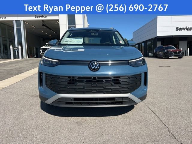 New 2026 Volkswagen Tiguan SE image 2