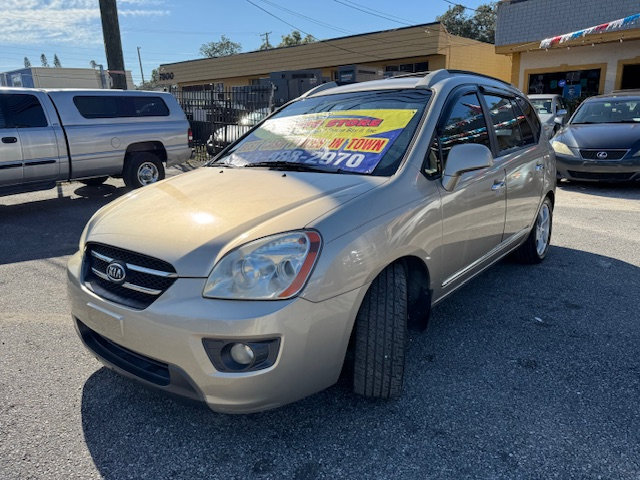 Used 2007 Kia Rondo EX w/ Premium Pkg image 3