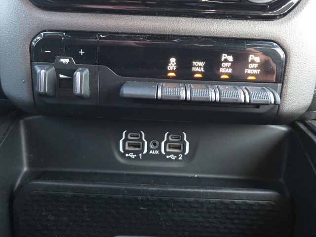 Used 2020 RAM 1500 Sport w/ Level 2 Equipment Goup w/2_L image 28