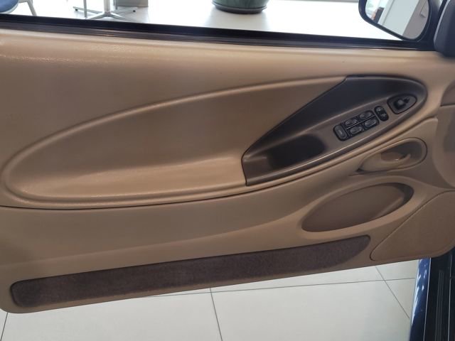 Used 2002 Ford Mustang GT image 9