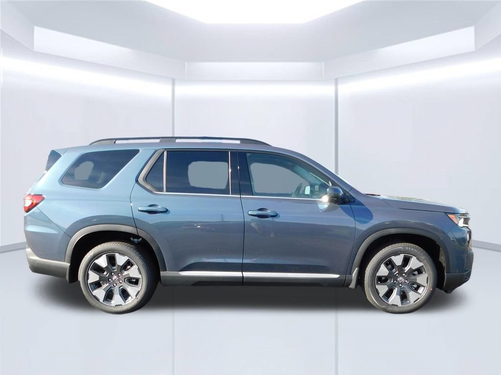 New 2026 Honda Pilot Elite image 2