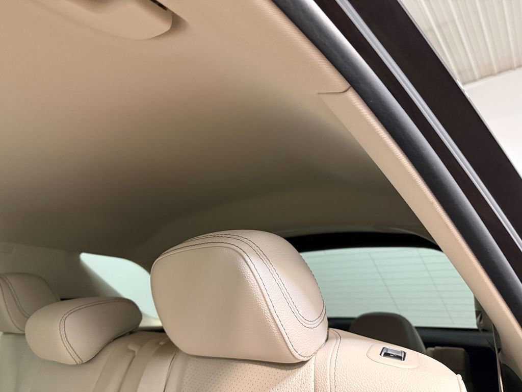 Used 2023 Mercedes-Benz GLE 350 4MATIC w/ 3rd Row Seat Package image 9