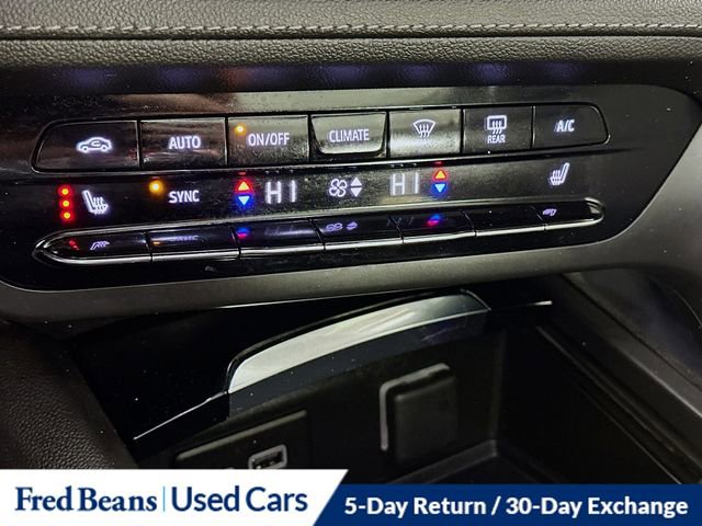Certified 2023 Buick Envision Essence w/ Sport Touring Package AWD/4WD image 17