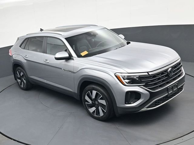 Used 2024 Volkswagen Atlas Cross Sport SE image 24