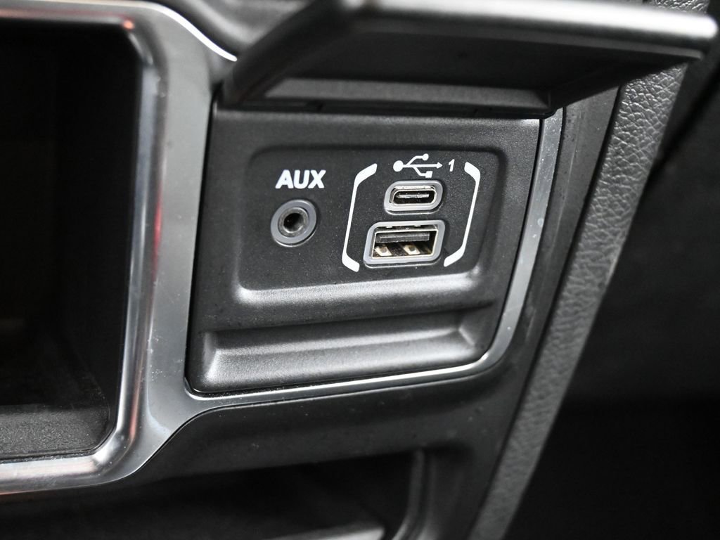 Used 2022 Jeep Wrangler Unlimited Sport image 22