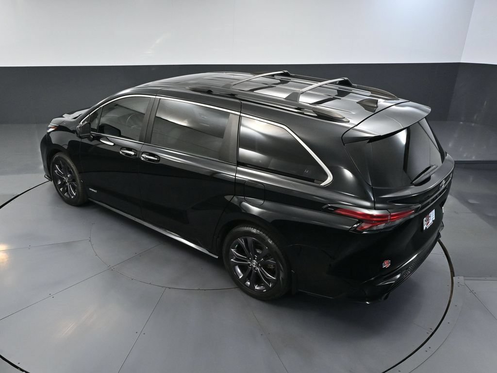 Used 2021 Toyota Sienna XSE FWD image 48