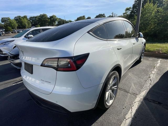 Used 2021 Tesla Model Y Long Range AWD/4WD image 11