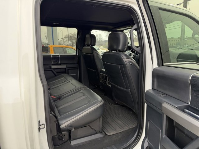 Used 2022 Ford F450 Platinum w/ FX4 Off-Road Package image 10