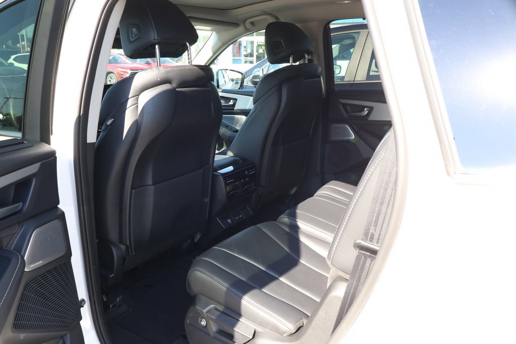 Used 2025 Acura MDX FWD w/ Technology Package image 32
