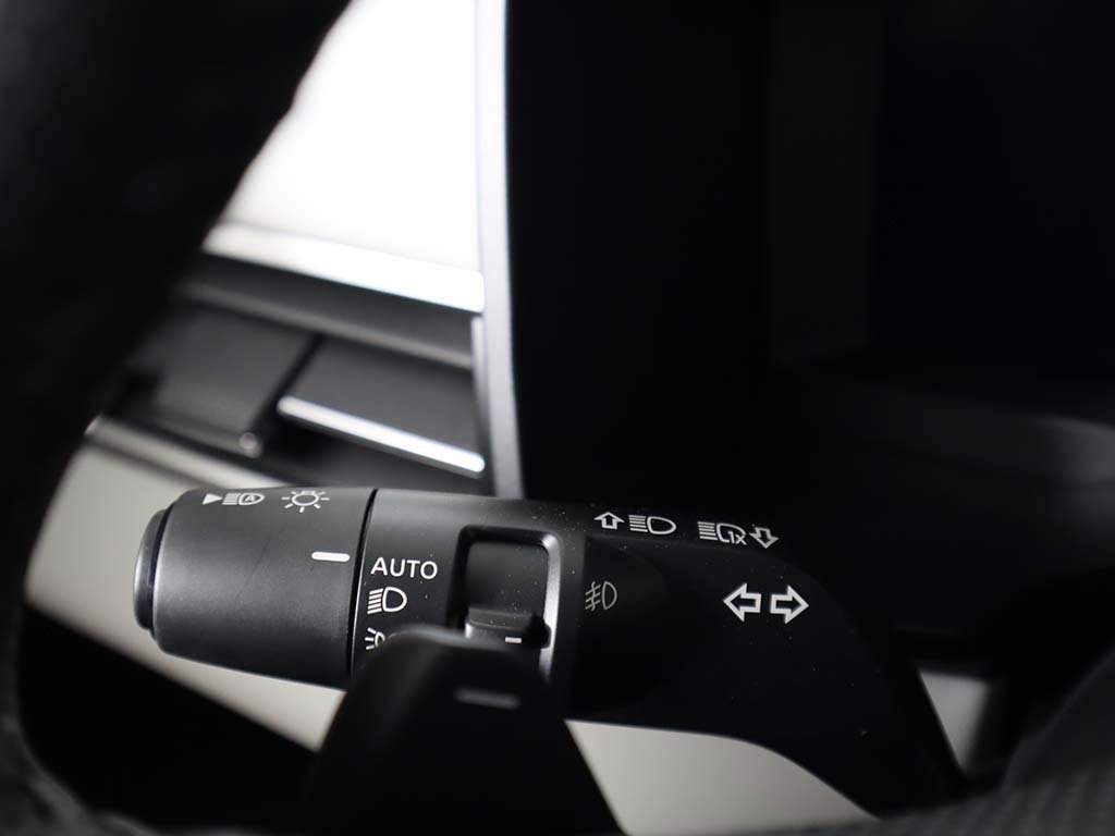 New 2025 Mitsubishi Outlander SE image 44