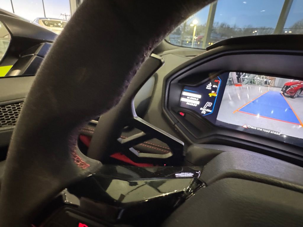 Used 2020 Lamborghini Huracan EVO image 39