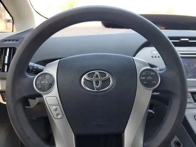 Used 2013 Toyota Prius One image 21