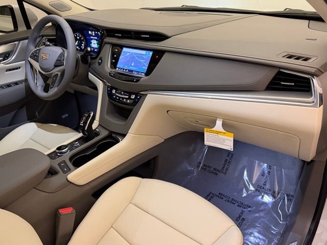 New 2026 Cadillac XT5 Premium Luxury w/ Driver Assist Package FWD image 22