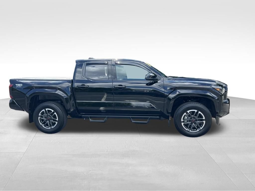 Certified 2026 Toyota Tacoma TRD Sport AWD/4WD image 6