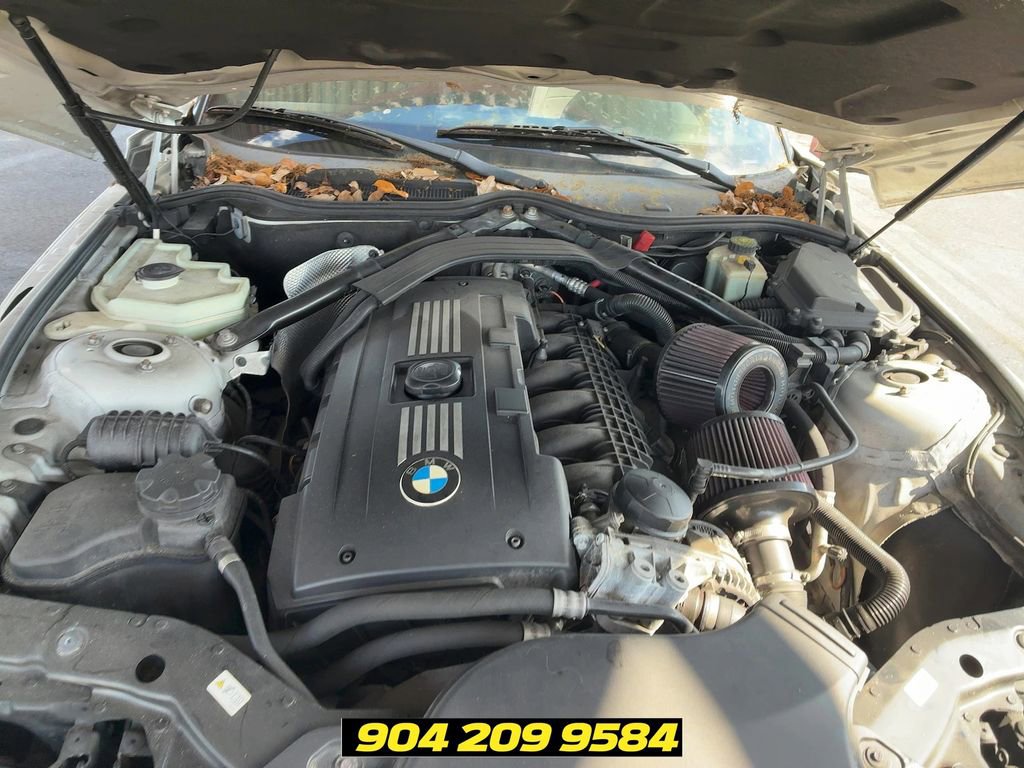 Used 2011 BMW Z4 sDrive35is RWD image 26