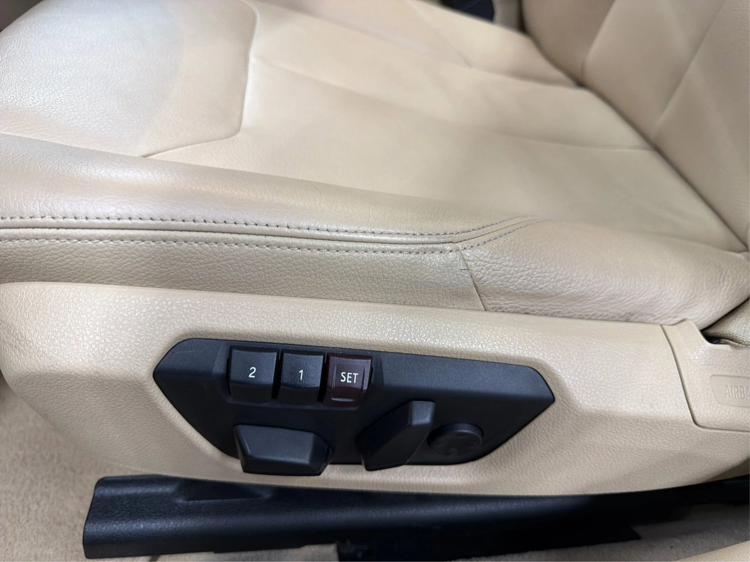 Used 2015 BMW 328i Sedan image 40