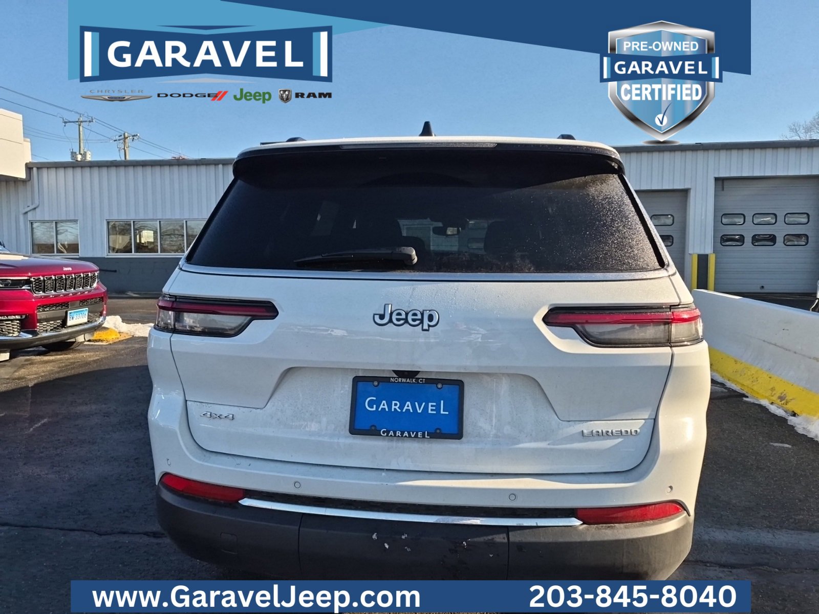 Used 2024 Jeep Grand Cherokee L Laredo image 12