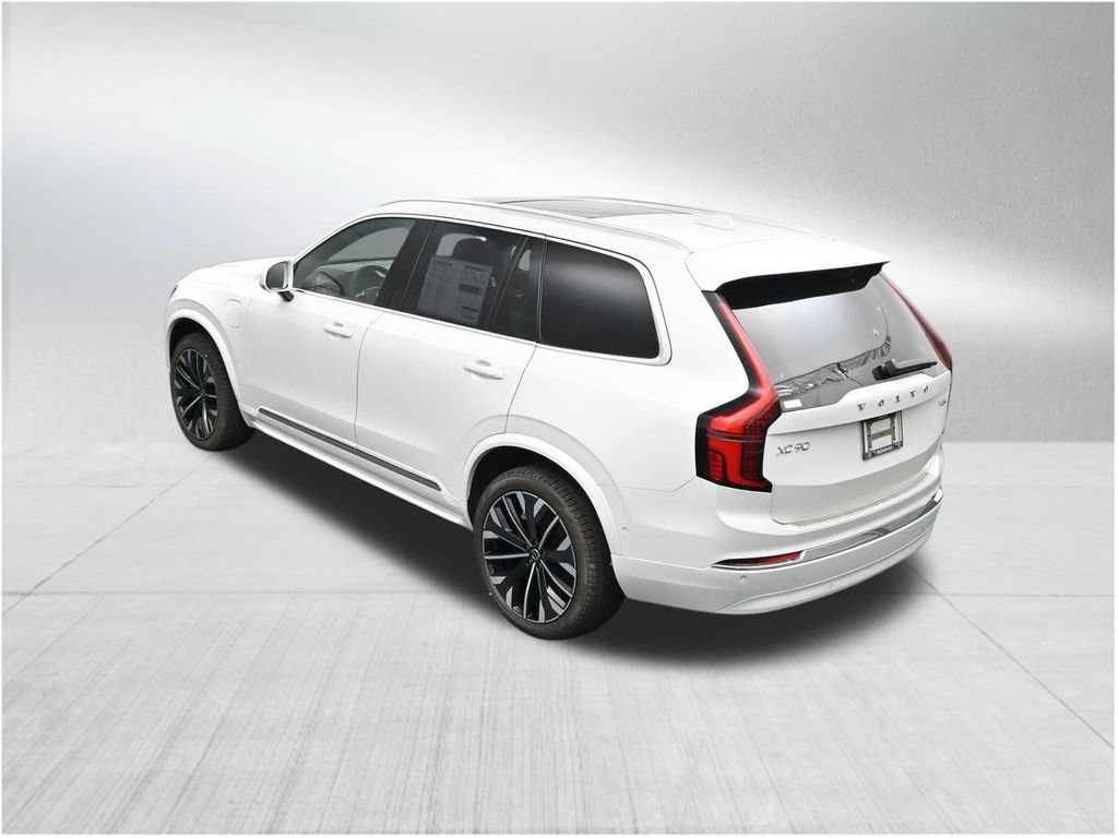 New 2026 Volvo XC90 T8 Plus w/ Protection Package Premier AWD/4WD image 15