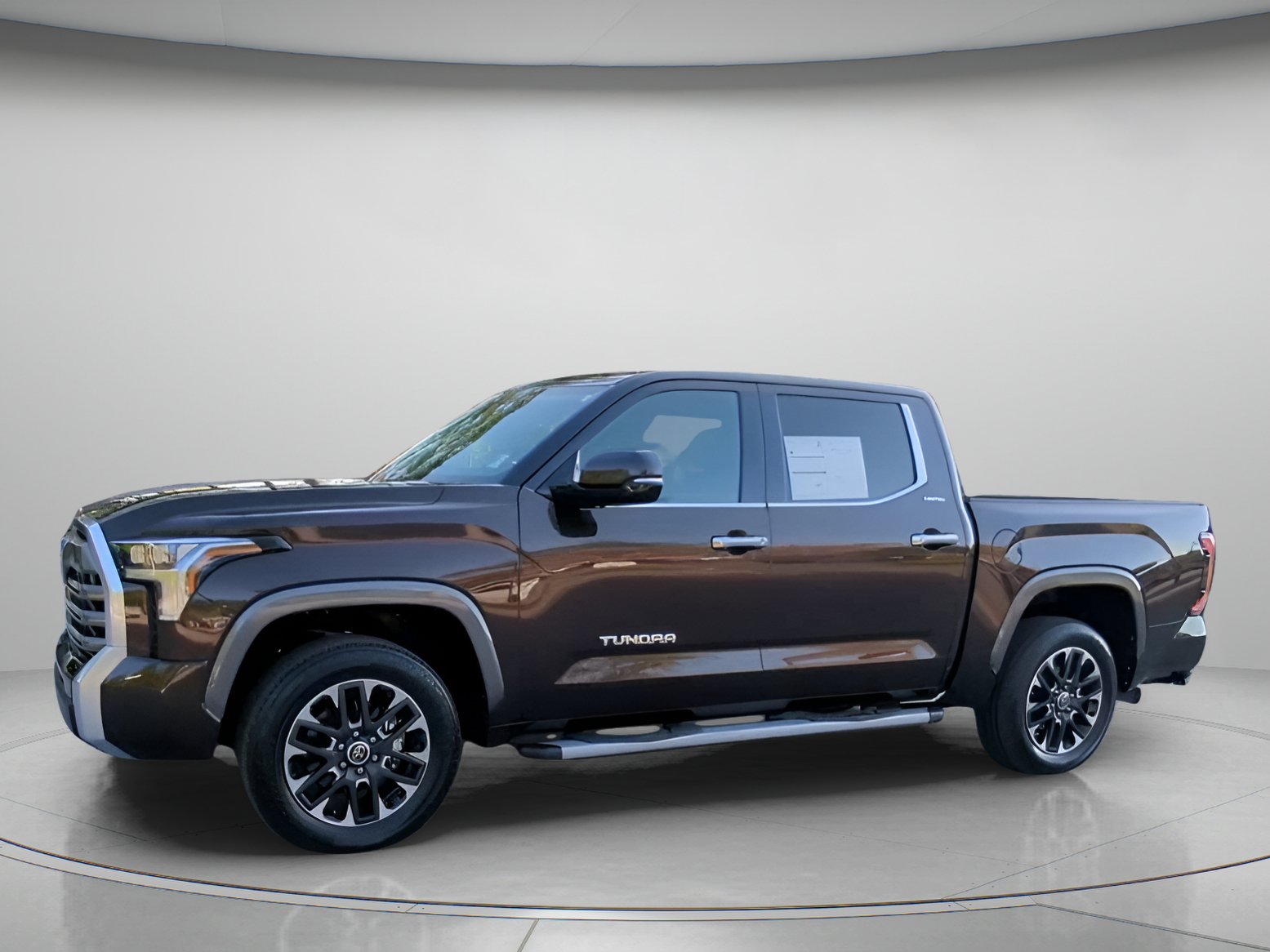 Used 2023 Toyota Tundra Limited AWD/4WD image 14