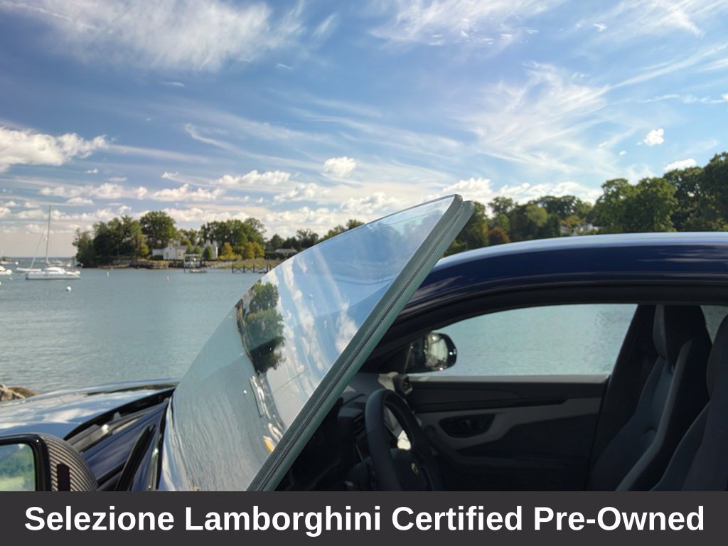 Used 2025 Lamborghini Urus SE AWD/4WD image 18