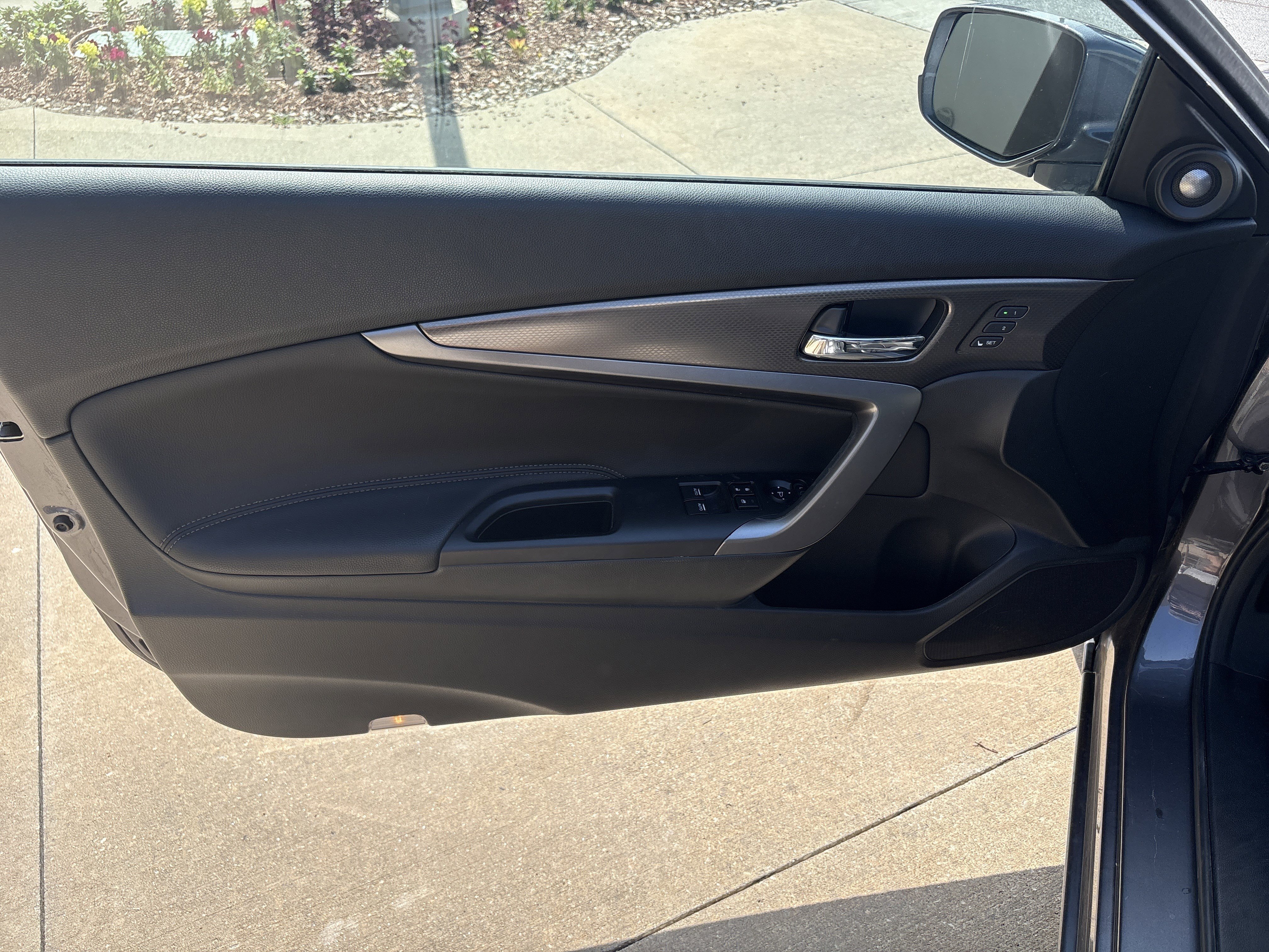 Used 2017 Honda Accord Touring image 14