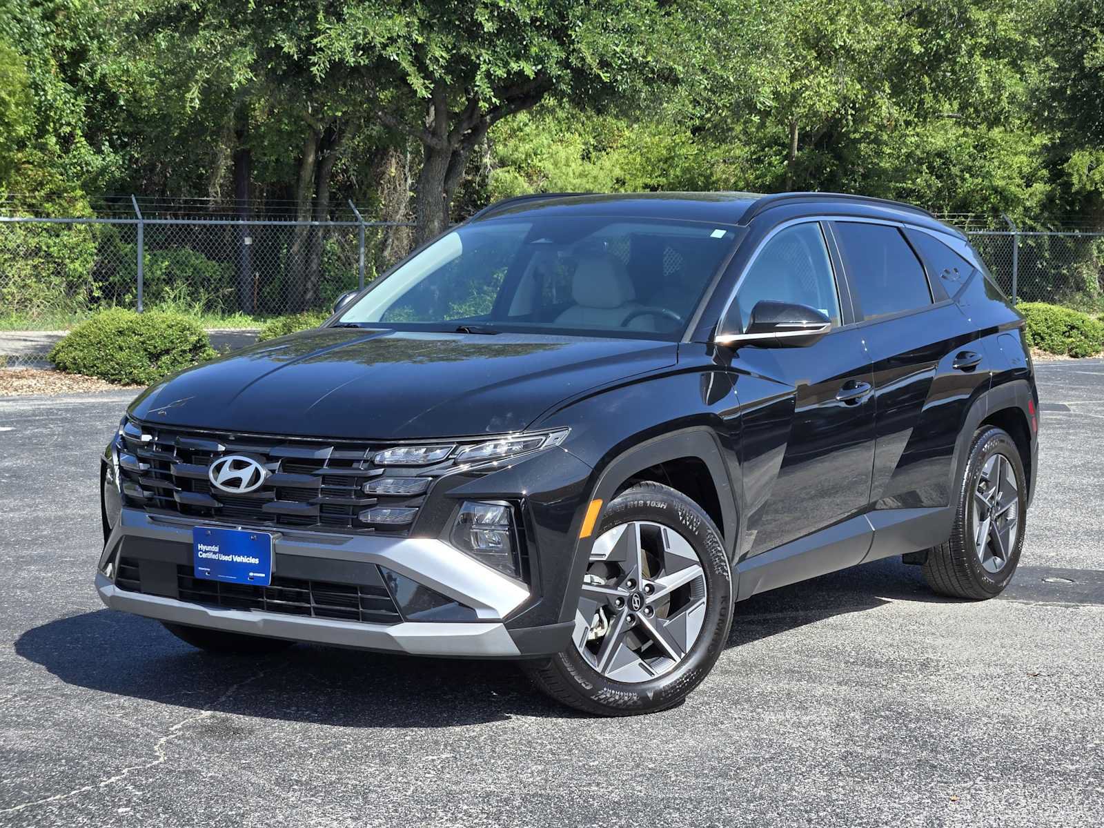 Certified 2025 Hyundai Tucson SEL