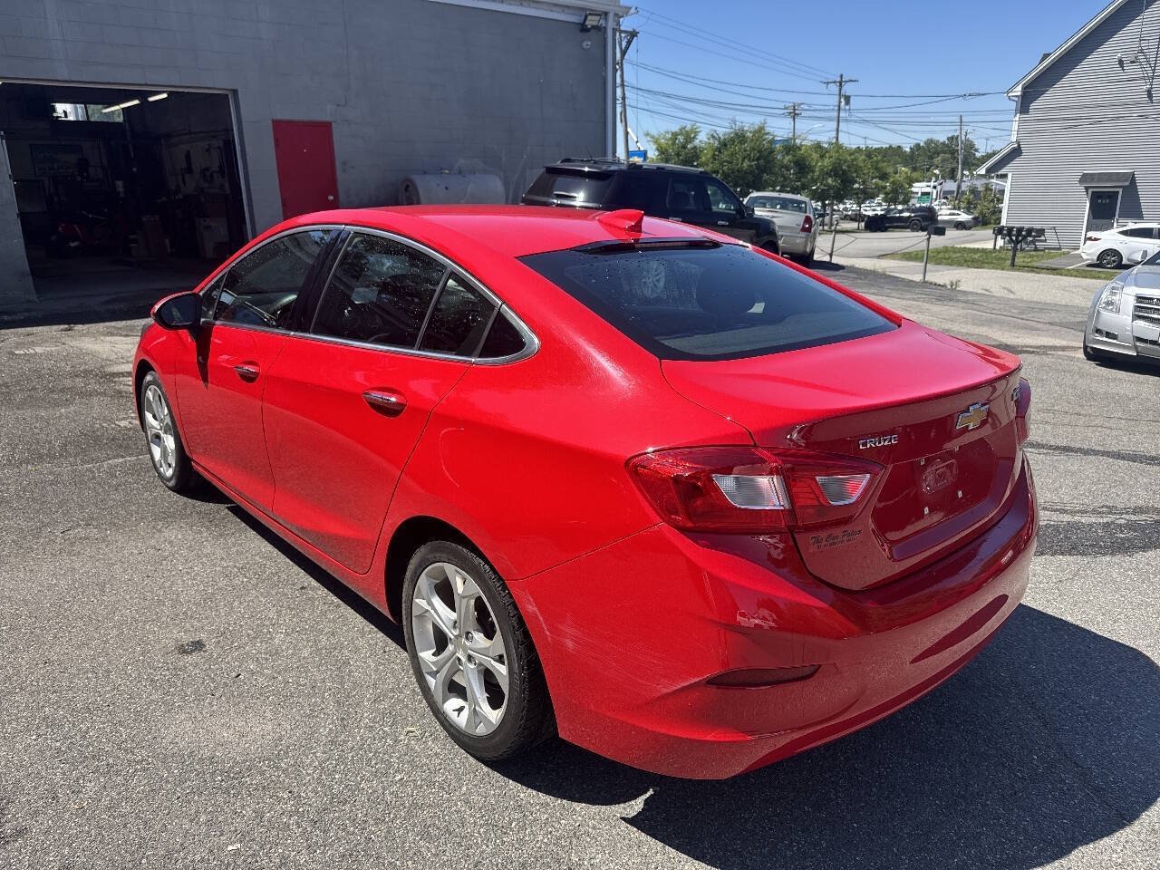 Used 2017 Chevrolet Cruze Premier FWD image 6