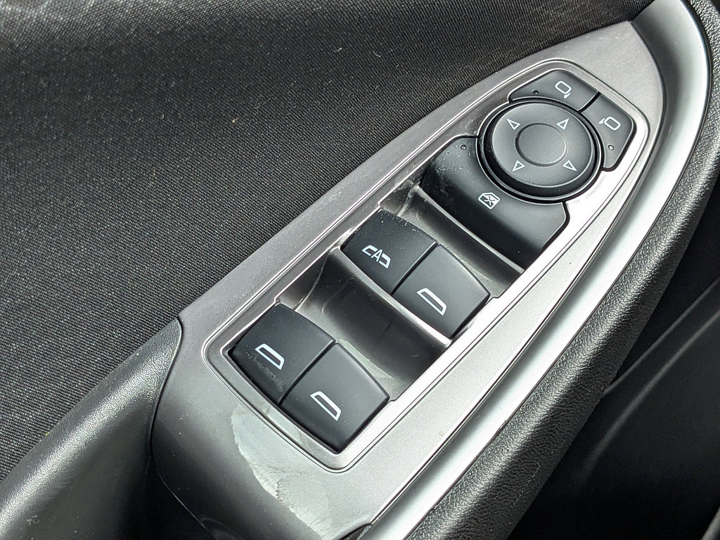 Used 2025 Chevrolet Malibu LT FWD image 20