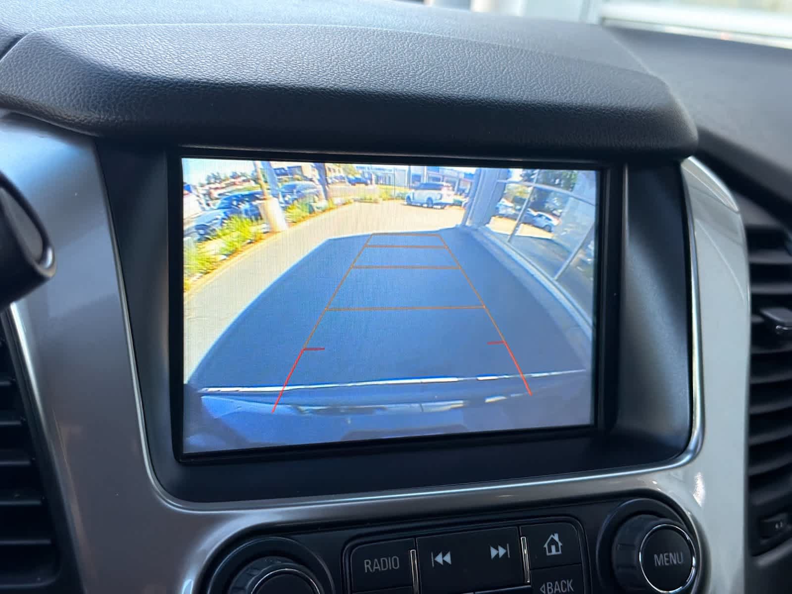 Used 2019 Chevrolet Suburban Premier AWD/4WD image 23