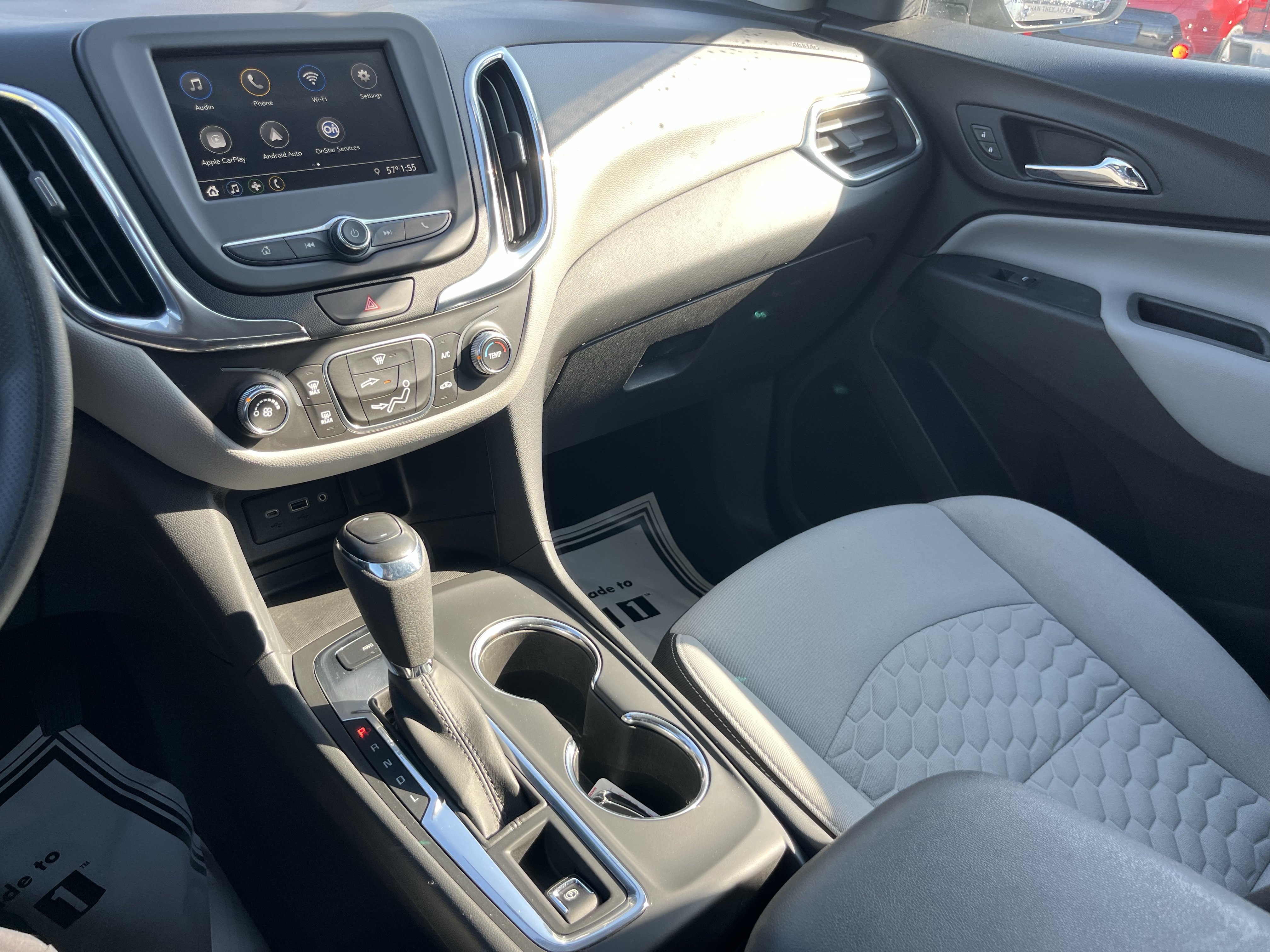 Used 2019 Chevrolet Equinox LS w/ LS Convenience Package AWD/4WD image 29