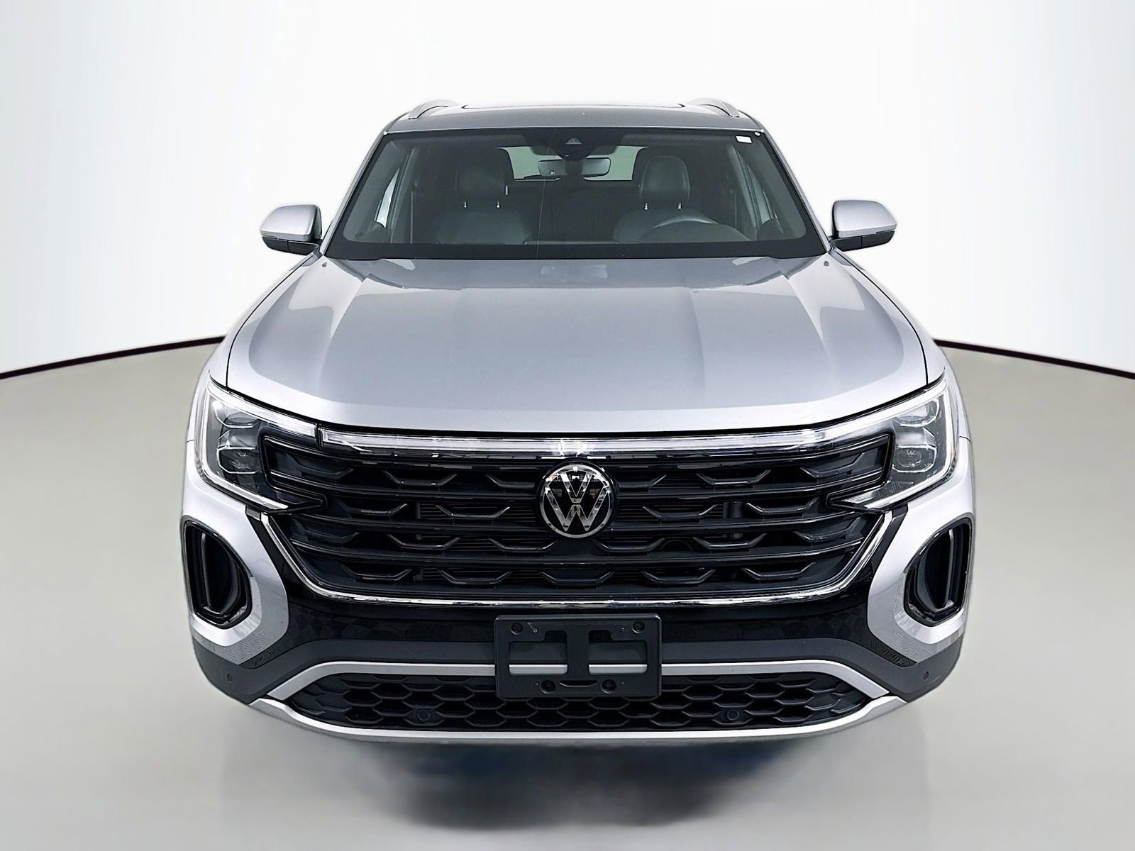 Certified 2024 Volkswagen Atlas Cross Sport SE w/ Panoramic Sunroof Package AWD/4WD image 6