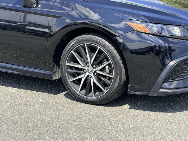 Used 2024 Toyota Camry SE FWD image 7