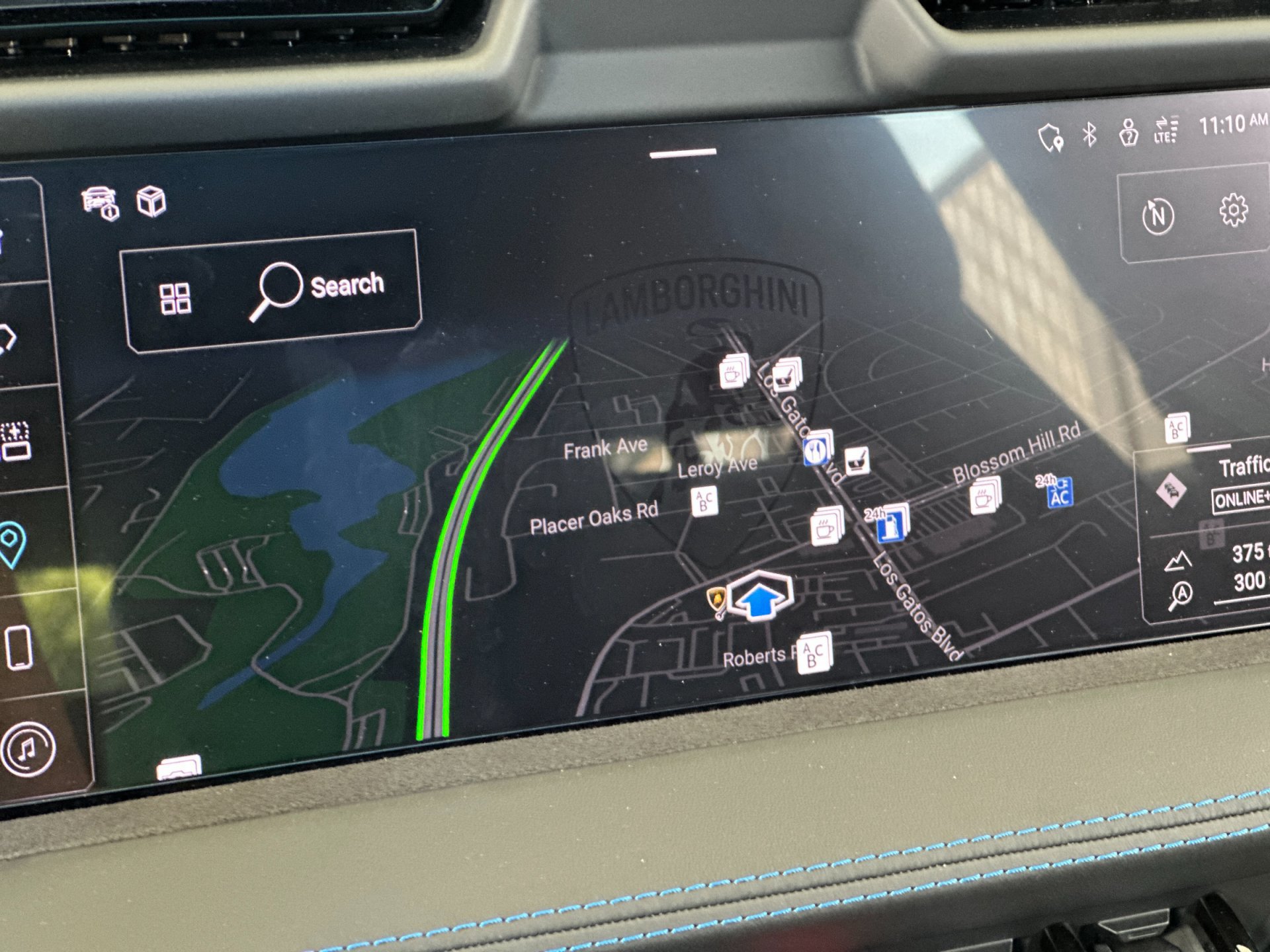 Used 2025 Lamborghini Urus SE AWD/4WD image 23