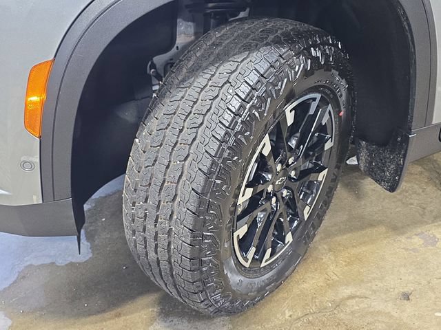 New 2026 Chevrolet Traverse Z71 w/ Enhanced Driving Package AWD/4WD image 37