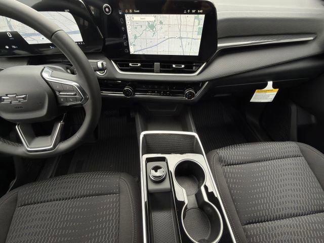 New 2026 Chevrolet Equinox LT w/ Midnight Edition FWD image 12