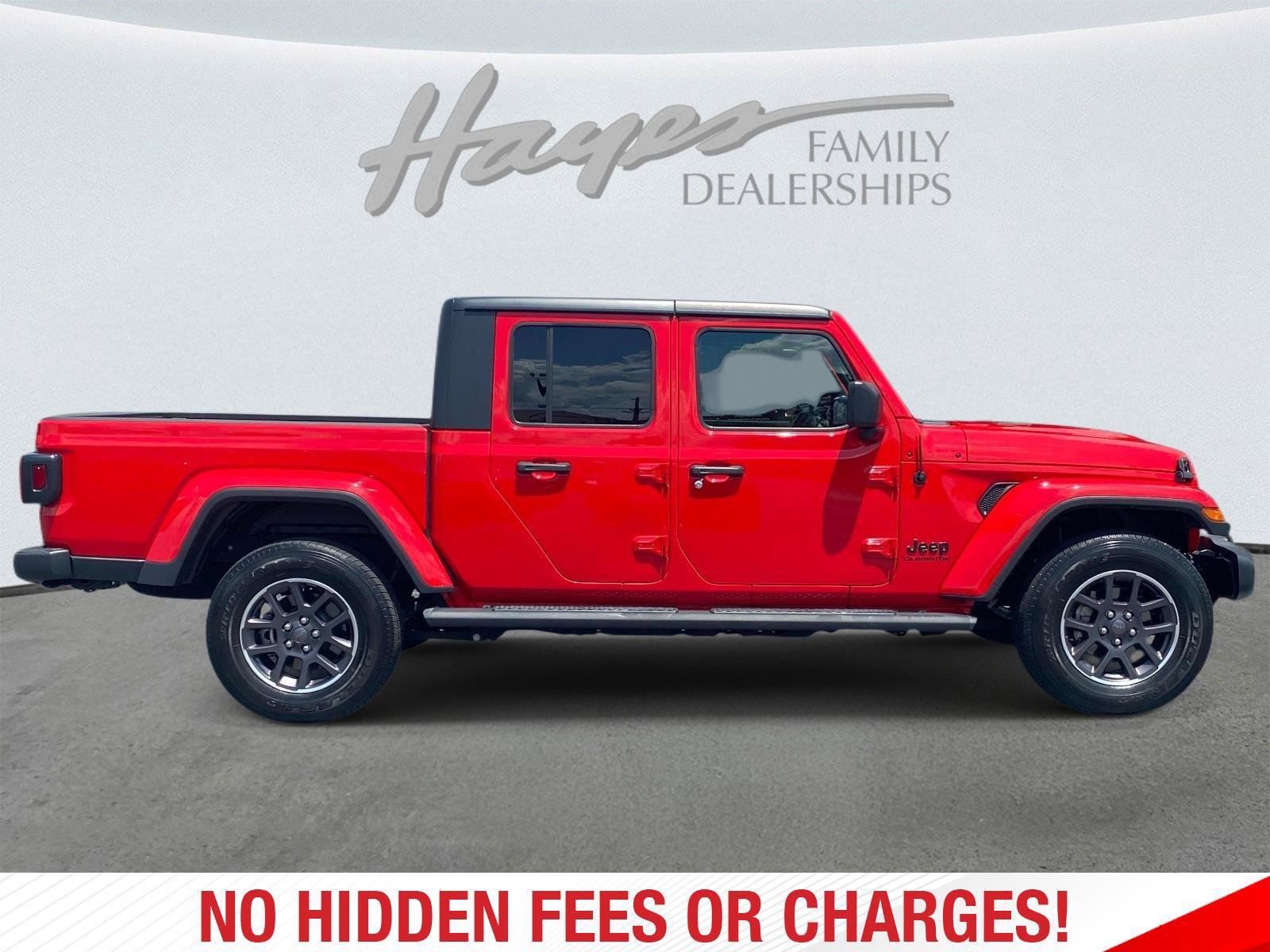Used 2021 Jeep Gladiator Sport AWD/4WD image 2