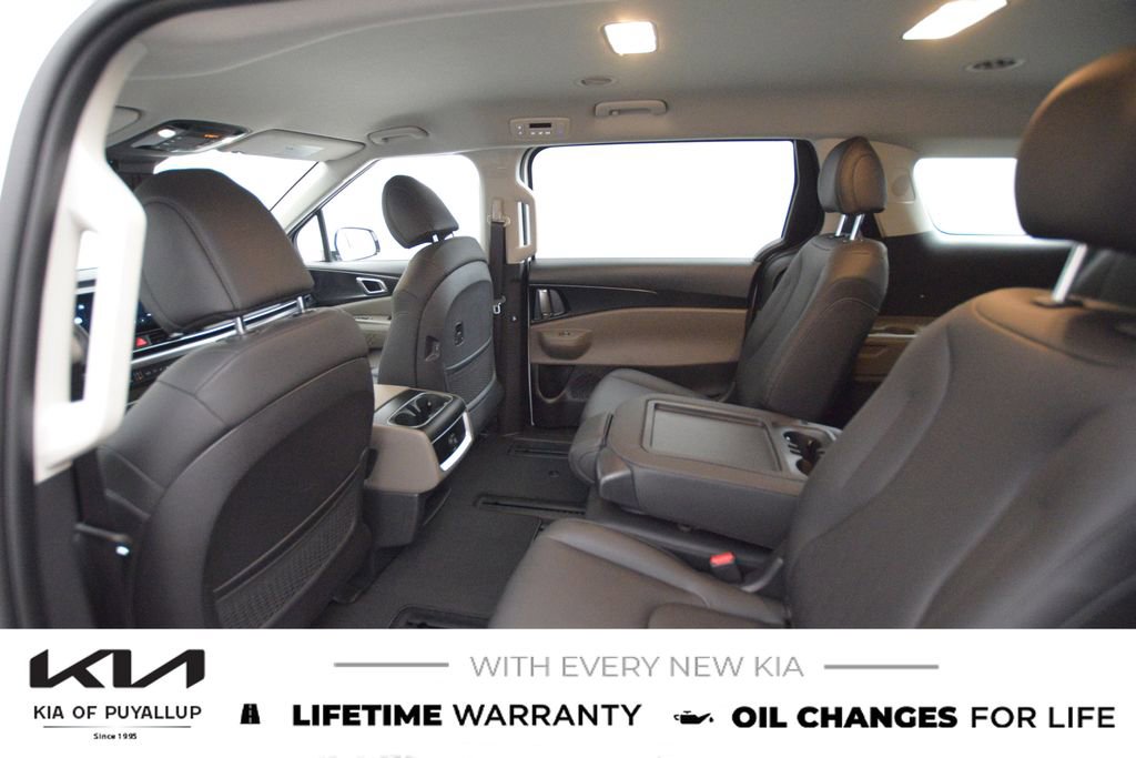 New 2026 Kia Carnival LXS image 12