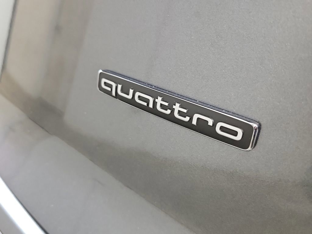 New 2026 Audi Q3 quattro 2.0T AWD/4WD image 7