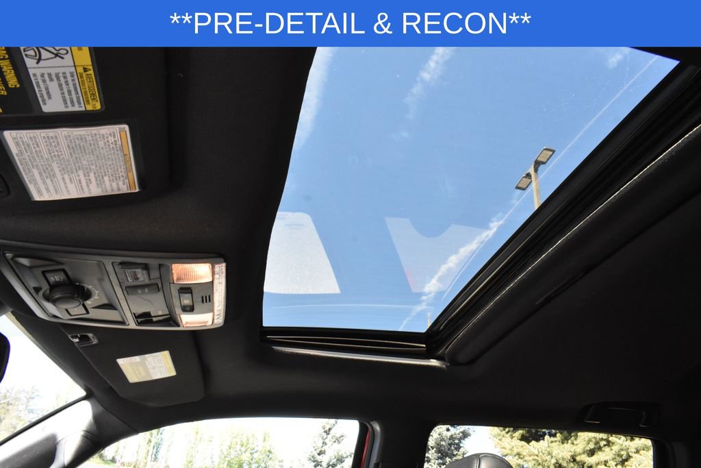 Used 2020 Toyota Tacoma TRD Off-Road w/ TRD Premium Off Road Package AWD/4WD image 7