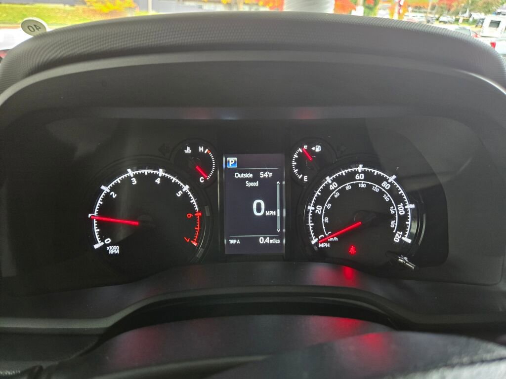 Used 2024 Toyota 4Runner SR5 Premium w/ Moonroof Package image 14