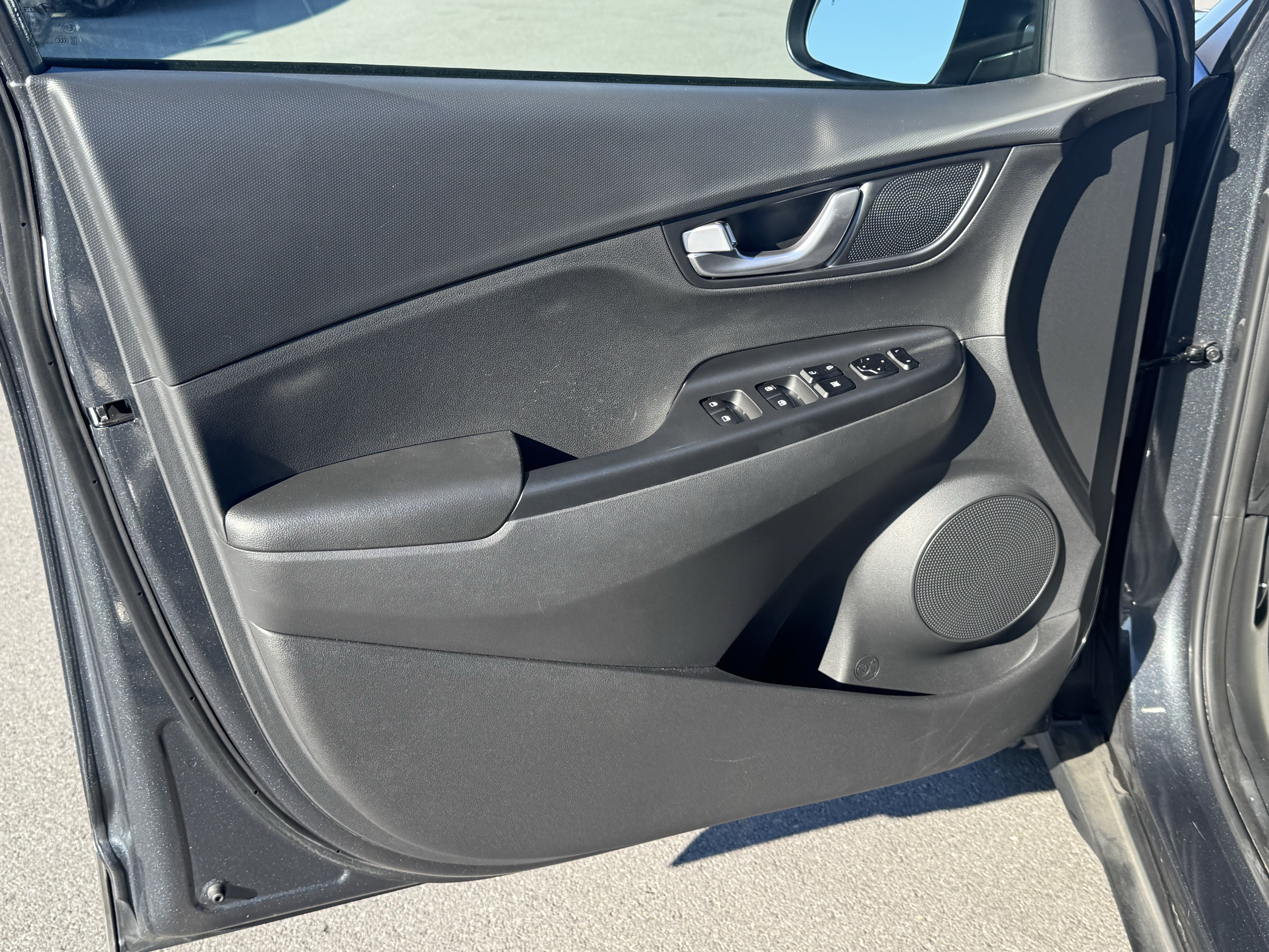 Used 2022 Hyundai Kona SEL w/ Convenience Package AWD/4WD image 14