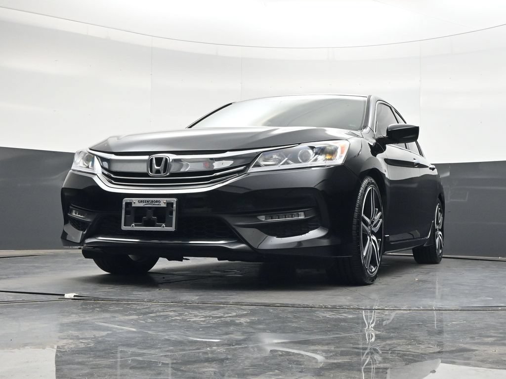 Used 2017 Honda Accord Sport image 28