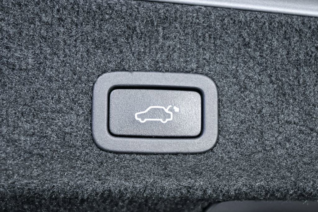 Used 2016 Volvo XC70 T5 Premier w/ Proximity Package AWD/4WD image 29