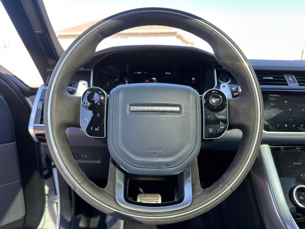Used 2022 Land Rover Range Rover Sport HST image 29